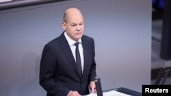 Almanya Başbakanı Olaf Scholz bugünkü konuşmasında, Hamas’ın İsrail’e saldırılarından İran’ı sorumlu tuttu ve Tahran’ın desteği olmadan saldırıların gerçekleşemeyeceğini söyledi.