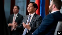 Tổng thống Philippines Ferdinand Romualdez Marcos Jr. phát biểu tại Trung tâm Nghiên cứu Chiến lược và Quốc tế ở Washington, vào ngày 4 tháng 5 năm 2023.