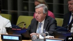 Sekrete Jeneral Nasyonzuni Antonio Guterres pale pandan Some sou Avni an, Jedi 21 Sept. 2023. 