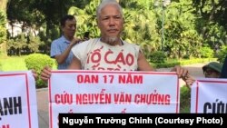 Ông Nguyễn Trường Chinh, bố của tử tù Nguyễn Văn Chưởng, kêu oan cho con trai bị kết án tử hình vì tội "giết người" vào năm 2007.