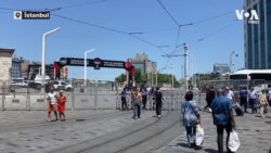 Taksim ve çevresinin polis bariyerleriyle kapatılmasına esnaf tepki gösterdi