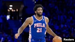 Joel Embiid des Philadelphia 76ers lors du match contre Portland, USA, le 29 octobre 2023.