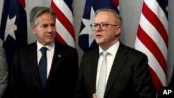 Thủ tướng Australian Anthony Albanese (phải) và Ngoại trưởng Mỹ Antony Blinken ở Brisbane, Australia, 28/7/2023.