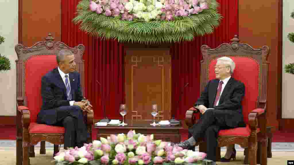 Tổng thống Obama hội kiến Tổng bí thư Đảng Cộng sản Việt Nam Nguyễn Phú Trọng.