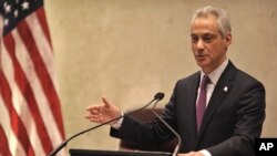 Thị trưởng Chicago Rahm Emanuel.