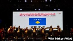 Festival 5 Ekim’e kadar halk oyunları ekiplerinin gösterileri ve konserlerle devam edecek.