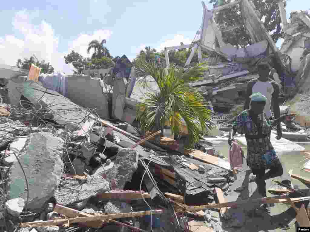 Damage is seen in an area after a major earthquake struck southwestern Haiti, in Les Cayes