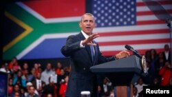 Tổng thống Mỹ Barack Obama nói chuyện với các nhà lãnh đạo trẻ châu Phi tại Đại học Johannesburg Soweto, 29/6/2013