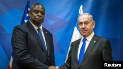 Bộ trưởng Quốc phòng Lloyd Austin gặp Thủ tướng Israel Benjamin Netanyahu trong chuyến thăm Israel mới đây.