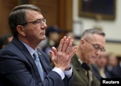 Bộ trưởng Quốc phòng Mỹ Ashton Carter cam kết sẽ 'gieo rắc sự sợ hãi trong hàng ngũ Nhà nước Hồi giáo'