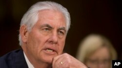 Ông Rex Tillerson trong buổi điều trần chuẩn thuận vị trí ngoại trưởng Mỹ hôm 11/1.