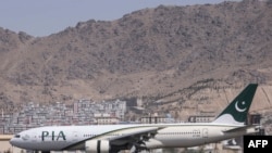 Máy bay của Pakistan International Airlines.