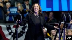 Bà Kamala Harris vận động tranh cử ở bang chiến địa Pennsylvania