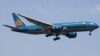 ANA Nhật Bản mua 8,8% cổ phần của Vietnam Airlines