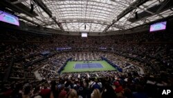 Flushing Meadows, New York - Arthur Ashe Stadyumu