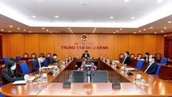 Lãnh đạo Bộ Tài chính Việt Nam trong cuộc họp trực tuyến với Chính phủ hôm 10/4/2020. Photo MOF