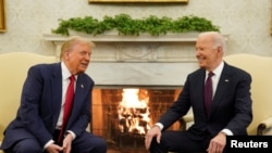 Tổng thống Joe Biden gặp Tổng thống đắc cử Donald Trump tại Toà Bạch Ốc ngày 13/11/2024.