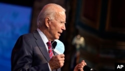 Tổng thống đắc cử Joe Biden phát biểu về vấn đề công ăn việc làm trong đại dịch, ngày 4 tháng 12, 2020, ở Wilmington, bang Delaware.