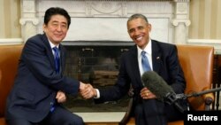 Tổng thống Mỹ Barack Obama và Thủ tướng Nhật Shinzo Abe tại Tòa Bạch Ốc, ngày 28/4/2015. 