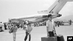 Di tản từ Nha Trang vào Sài Gòn những ngày cuối cuộc chiến Việt Nam, 1975.