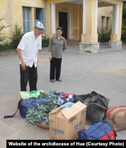 "Tài sản" mang về từ nhà tù của Linh mục Nguyễn Văn Lý.