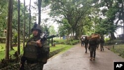 Quân Philippines tăng cường ở ngoại ô thành phố miền nam Marawi, 24/5/2017