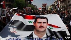 Tổng thống Bashar al-Assad đã chấp nhận cho nội các từ chức, sau hơn một tuần có những vụ biểu tình chống chính phủ