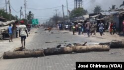 Agitação na Beira: ruas bloqueadas, estabelecimentos comerciais vandalizados, bens saqueados