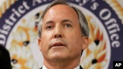 Tổng chưởng lý Texas Ken Paxton.