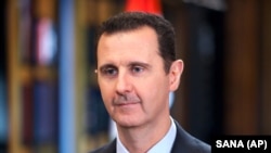 Tổng thống Syria Bashar Assad nói các cuộc oanh kích của Anh là bất hợp pháp và sẽ thất bại.